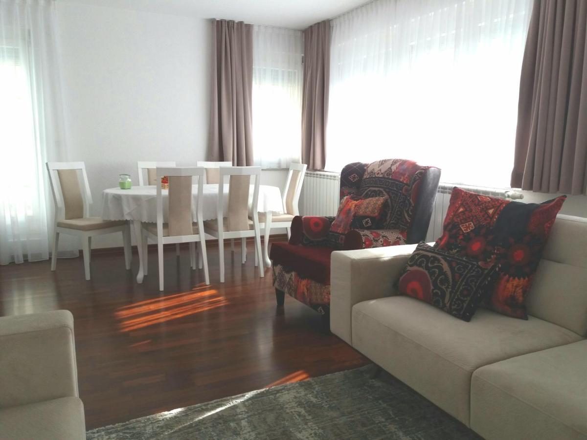 Apartment Esha 塞拉耶佛 外观 照片